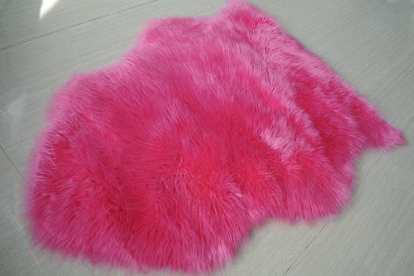 Faux Fur Rug Pink Sheepskin Shape 1200GMS