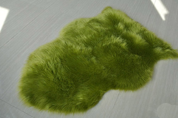 Faux Fur Rug Green Sheepskin Shape 1200GMS